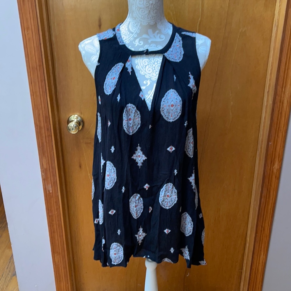 Free People black medallion Snap Out Of It tunic dress. Size XS - Picture 4 of 7